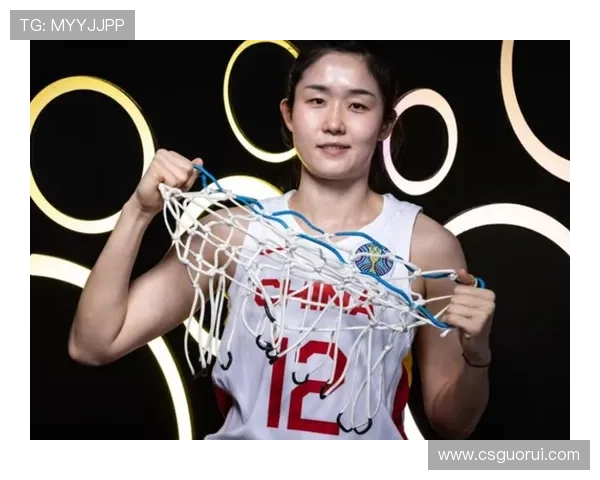 中国女篮连续失误三分命中低迷